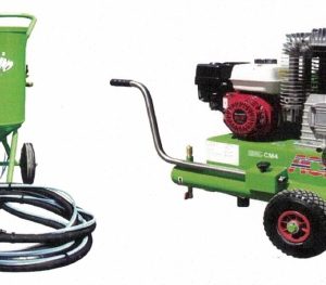 Sabbiatrice topolino 18 lt +  compressore cm7 800 lt/min