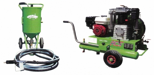 Sabbiatrice topolino 18 lt + compressore cm7 800 lt/min